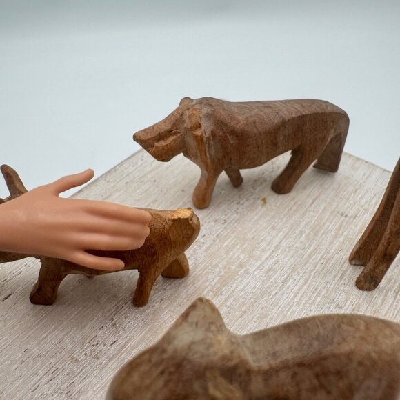 Vintage Lot of 4 miniature mini micro hand carved animals from Africa Read - Picture 4 of 8